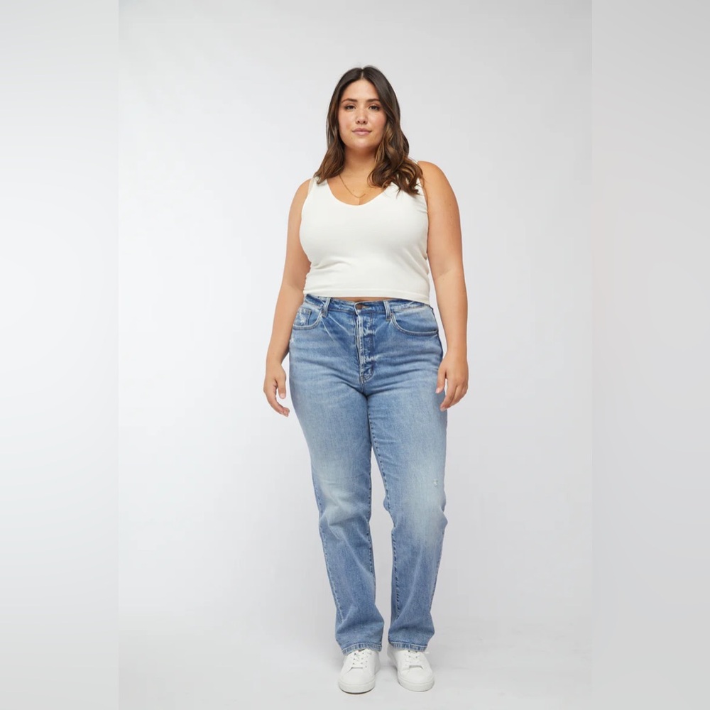 Oliver Logan Mulberry Straight Leg Jeans